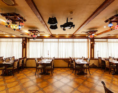  ресторан Sultan Palace