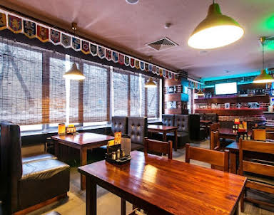  ресторан Гластонберри