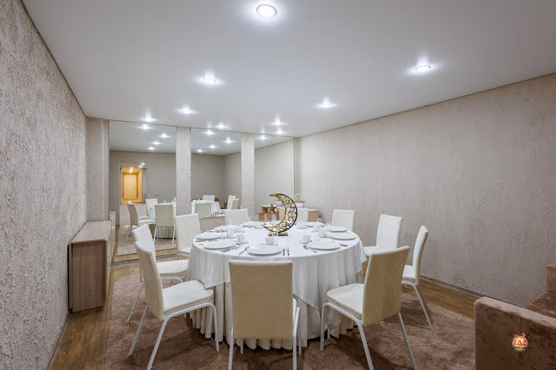 Эмиз фотография №16