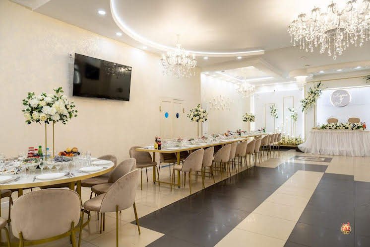 Общий зал  в «Love Story» фотография №3