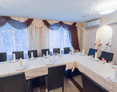  ресторан Будайский дворик