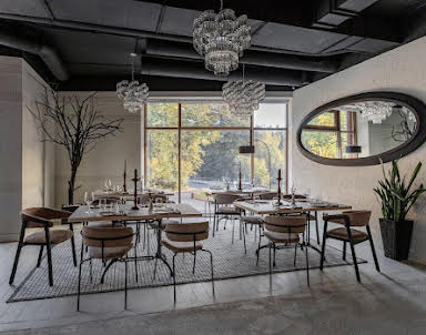  ресторан Avgust 13 vostok