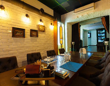  ресторан Whisky Rooms