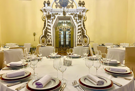 Зал «Орликов» в Зал «Орликов»