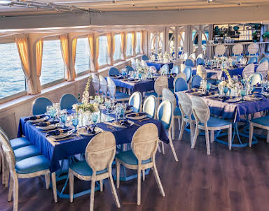 Выпускной в Теплоход "Северное сияние"