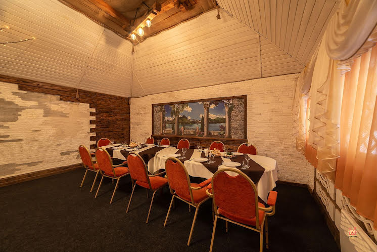 «Белый» зал в «У Красных Ворот» фотография №11