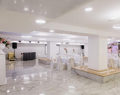  ресторан AZIMUT