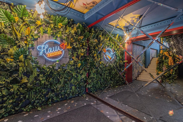 Основной зал в «Наш» фотография №12