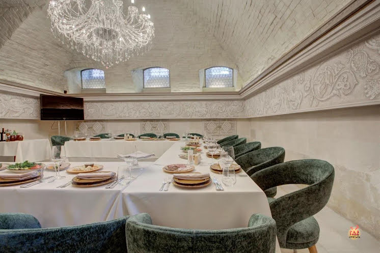 Зал «Хрустальный» в «Ткемали» фотография №7