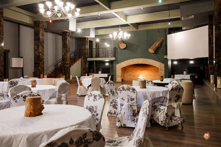 Зал «Бальный» в «Таёжные Дачи» фотография №7