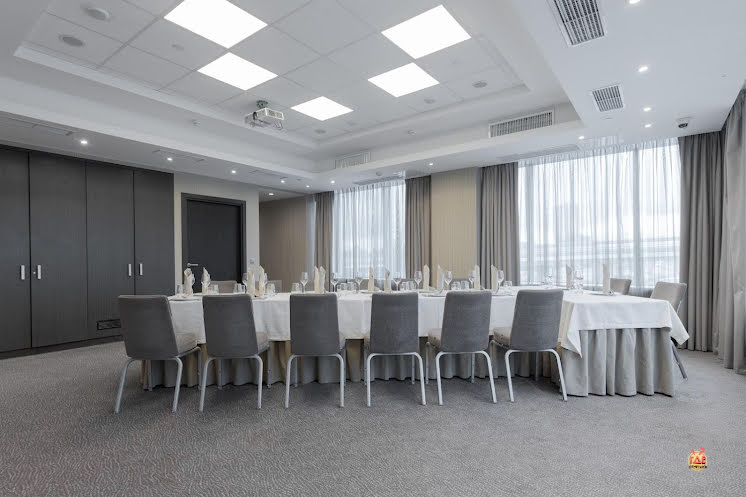 Зал "Solis" в «Hilton Garden Inn Volgograd» фотография №12