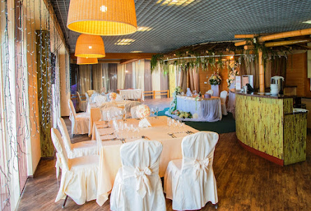 Зал  «Амазонка» в Зал «Монте-Карло»