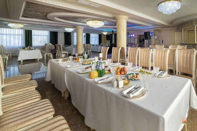 Большой зал в «AMICI» фотография №15