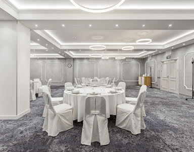  ресторан Edge Vinogradovо-Moscow