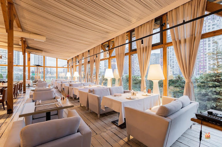 Основной зал в «Веранда» фотография №2