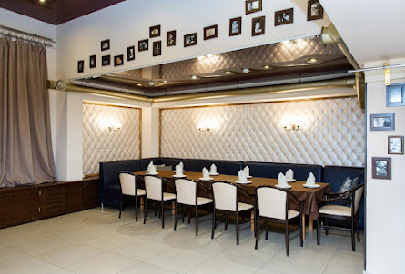 Зал «Золотой» в Зал «Лиловый»