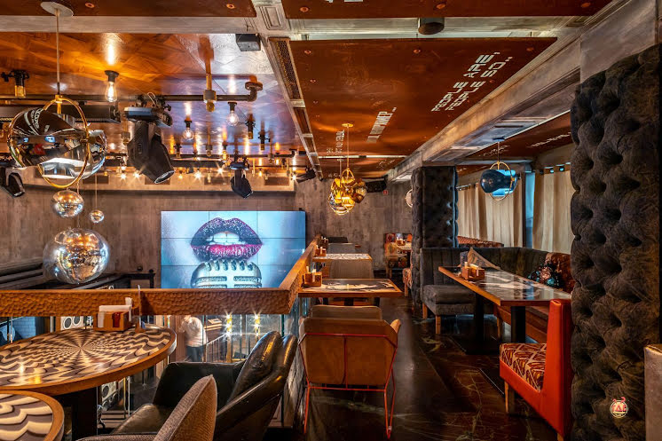 Караоке-зал в «Чайхона №1 Большая Полянка» фотография №11