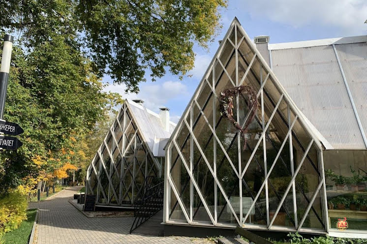 Левая и правая оранжерея  в «Городская Ферма» фотография №6