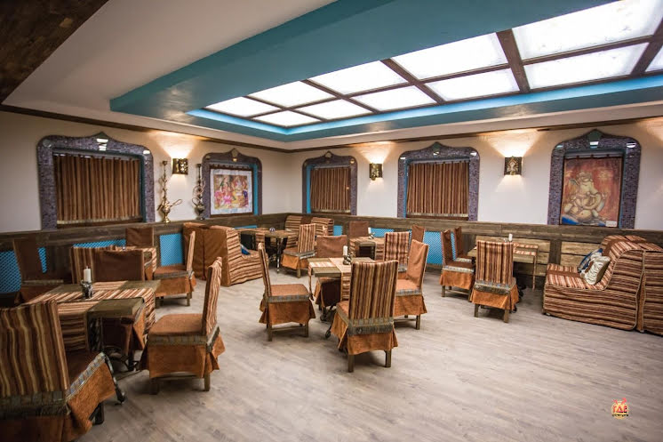 Зал «Ганеша» в «Баклажан» фотография №3