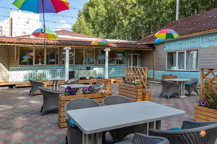 Открытая летняя веранда в «Генацвале на Краснопольском» фотография №12