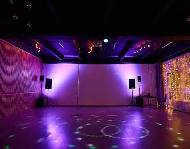  ресторан Leo Loft