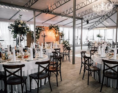  ресторан Сад на крыше