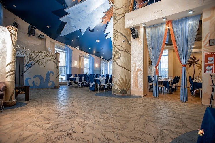 Большой зал в «Бермуды» фотография №2