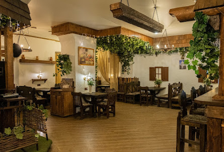 Основной зал в Малый зал