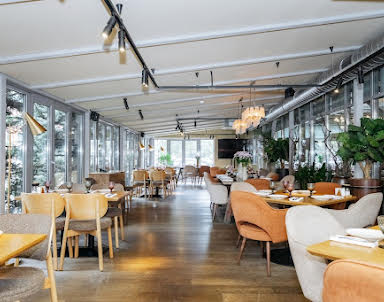 Свадьба в Хинкальная на Достоевского