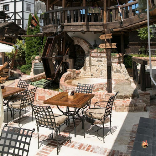 Летняя веранда в «Старый город» фотография №3