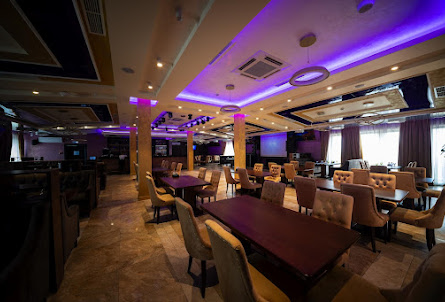 Основной зал в Зал «Flora&Fauna»