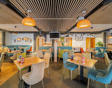  ресторан По чесноку на Академика Королева