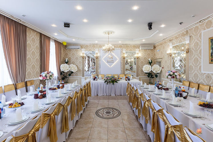 Большой зал в «Basarabia» фотография №14