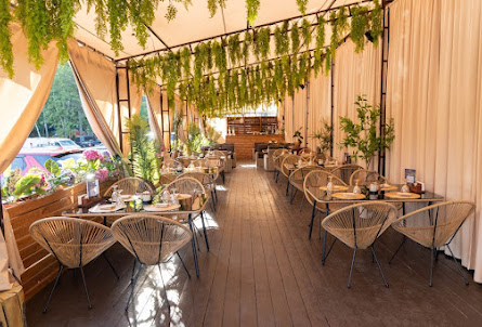 Веранда в Маленький зал 