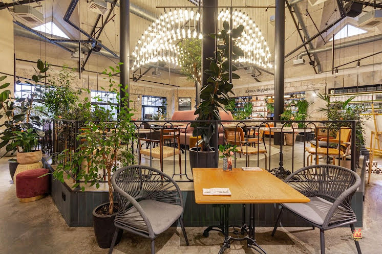 Основной зал  в «BONA Петергоф» фотография №4