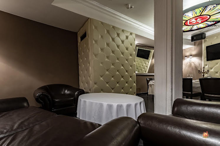 VIP-зал в ночном клубе  в «LENINGRAD» фотография №7