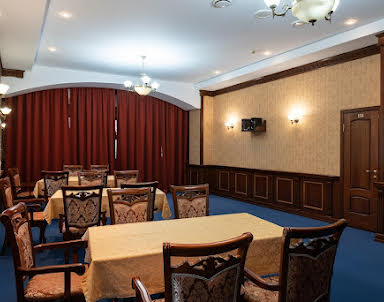  ресторан Отель-клуб «Марафон»