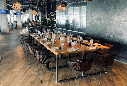 Основной зал в Беседки