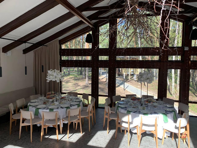 Френдли-бар в «Времена года в Зеленом городе» фотография № 1