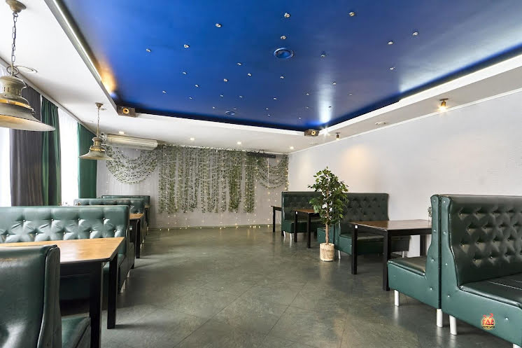 Основной зал  в «Берег» фотография №9