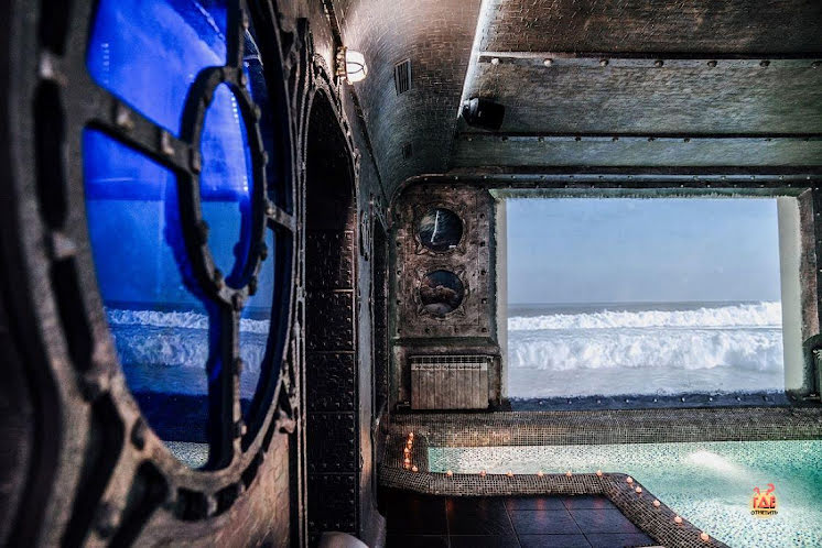 Зал с бассейном в «Замок в долине» фотография №6