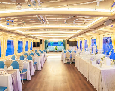 Выпускной в Теплоход "Северное сияние"