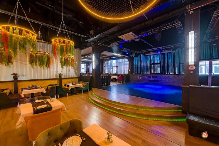 Основной зал  в «Галеон» фотография №9