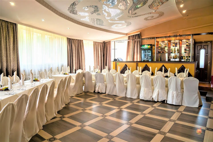 Зал на 120 человек в «Замок» фотография №6