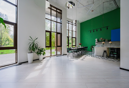 Основной зал в Основной зал