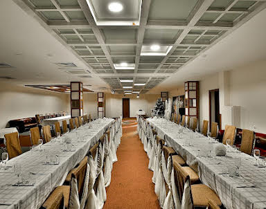  ресторан Парнас