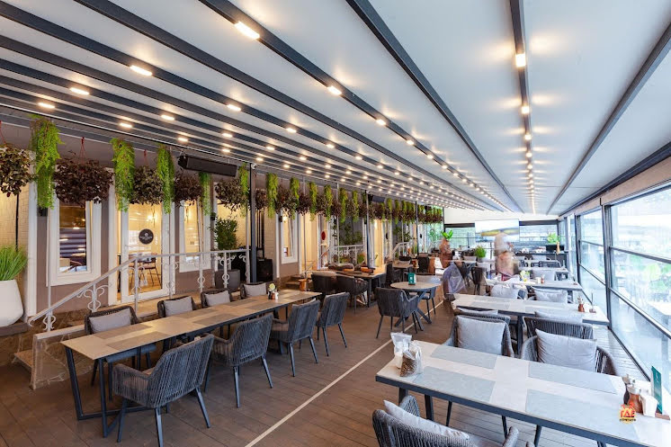 Летняя терраса в «Гранд Фэмили» фотография №15