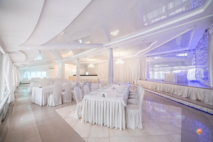 Белый зал в «Ермак» фотография №5