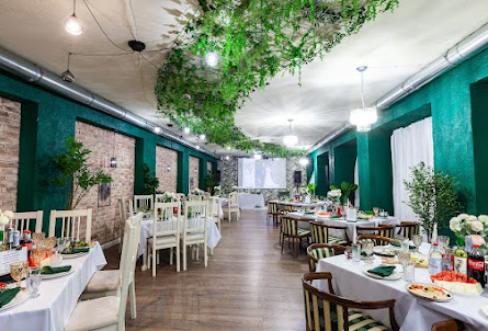 Основной зал в Летняя веранда 