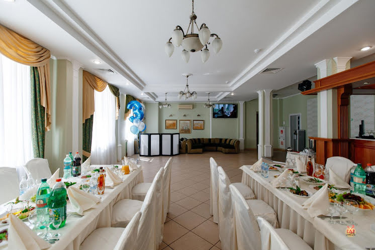 Ресторан «Березовая Роща» в «Тверь Парк Отель» фотография №16